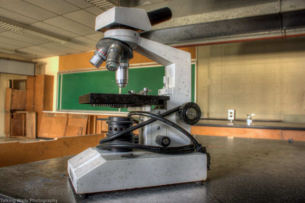 Almaguin Highlands Secondary School microscope