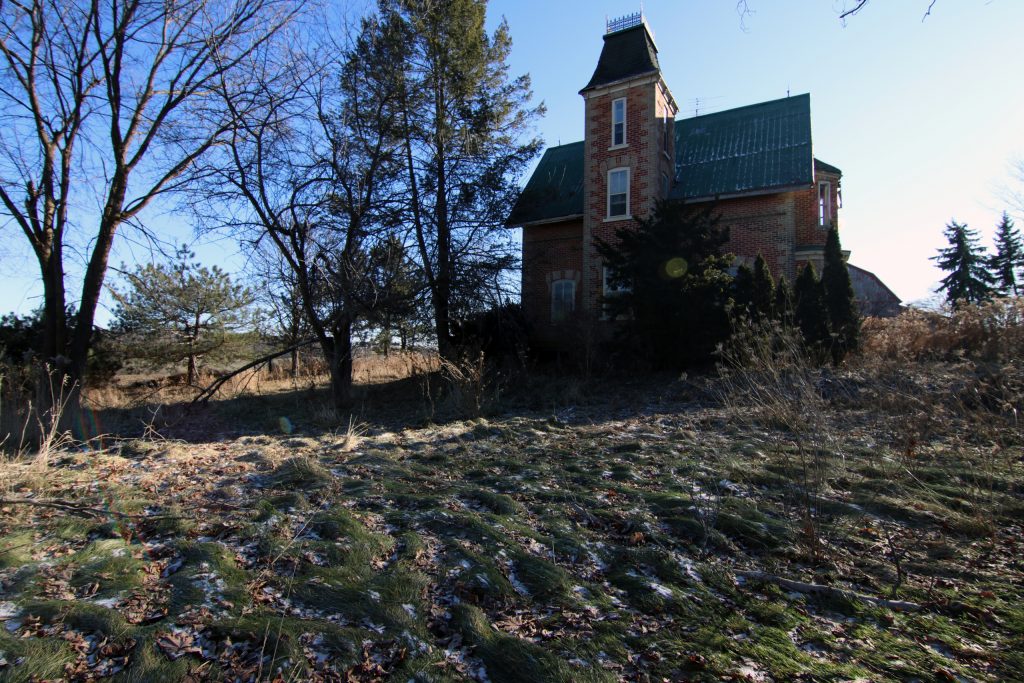 gordons victorian farm house abandoned ontario