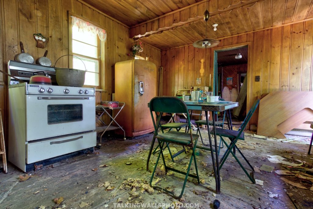 abandoned sugar bush house