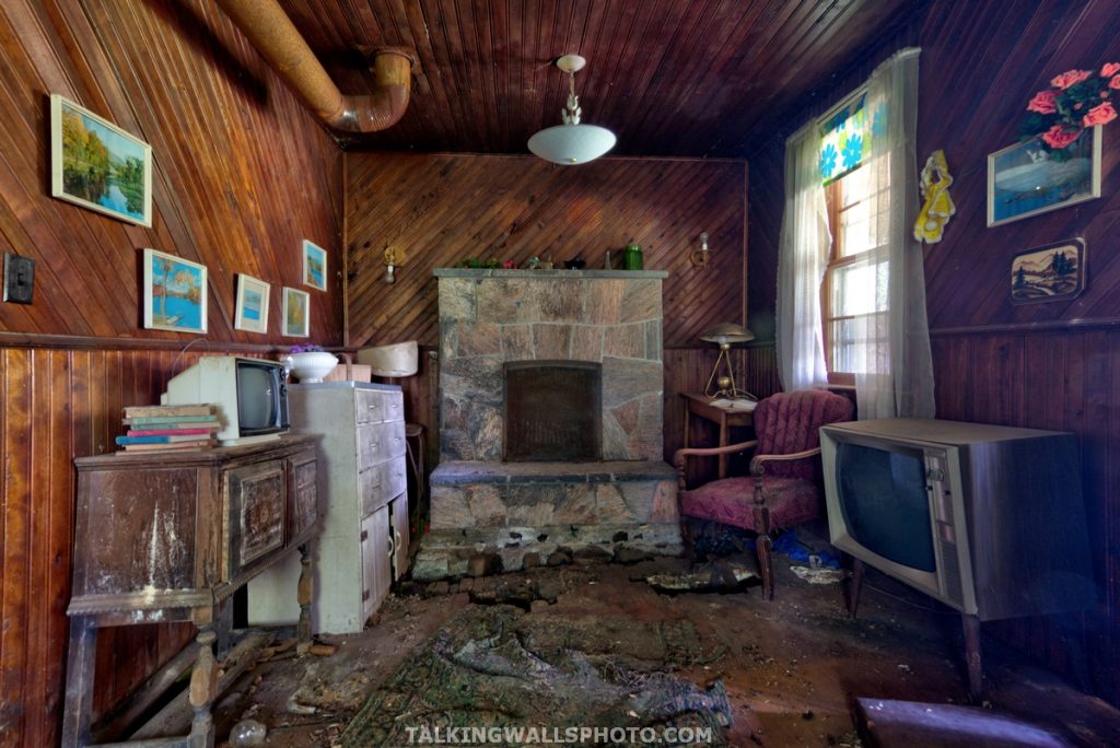 abandoned sugar bush house