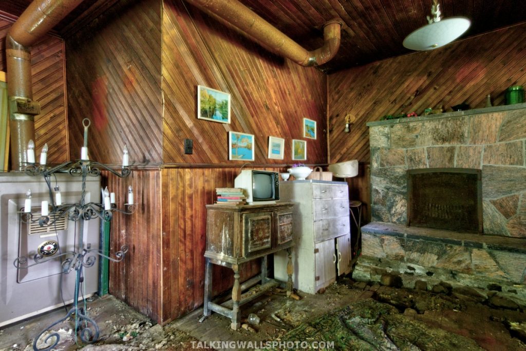 abandoned sugar bush house