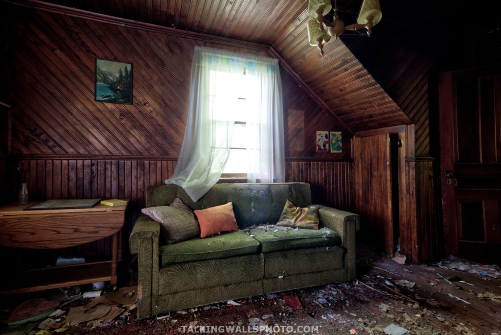 abandoned sugar bush house