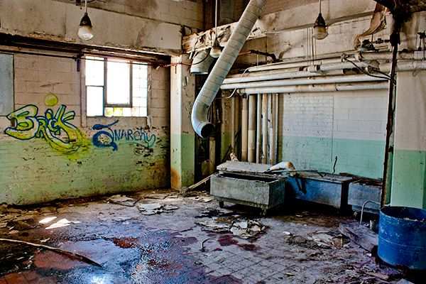 The abandoned McCormick's Biscuit Factory in London (2010)