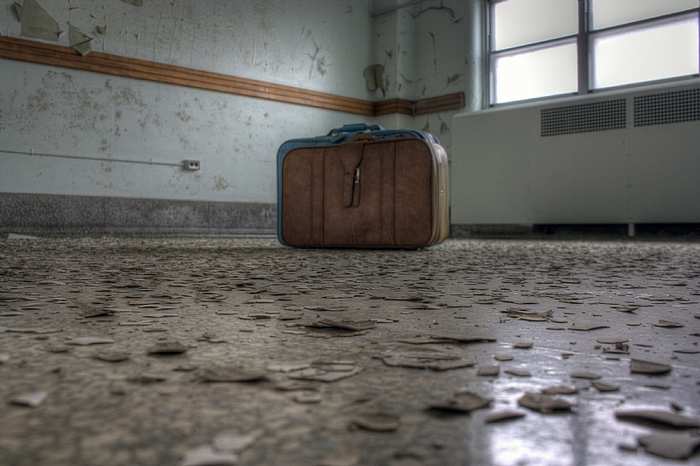abandoned St. Thomas Psychiatric Hospital, St. Thomas Ontario, psychiatric hospital, abandoned Ontario, urban exploring, photography